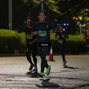 Runner Photo 5692645