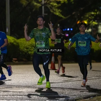 Runner Photo 5692680