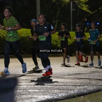 Runner Photo 5692736