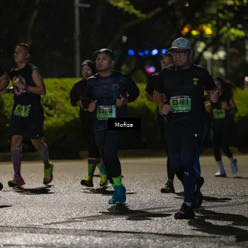 Runner Photo 5692743