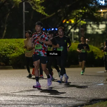 Runner Photo 5692760
