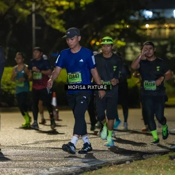 Runner Photo 5692765