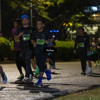 Runner Photo 5692768