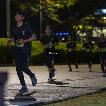 Runner Photo 5692831