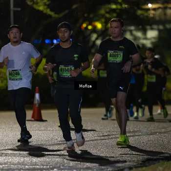Runner Photo 5692860