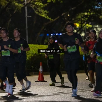 Runner Photo 5693002