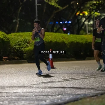 Runner Photo 5693017