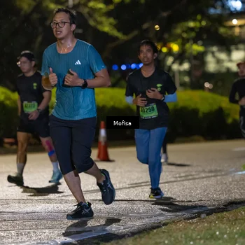 Runner Photo 5693023
