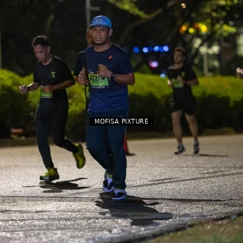 Runner Photo 5693033