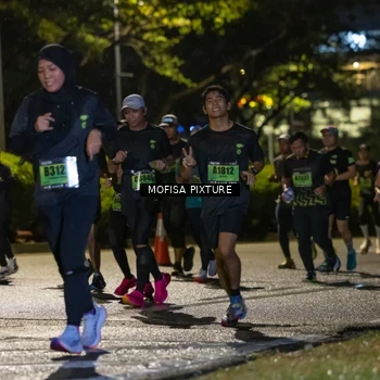 Runner Photo 5693090