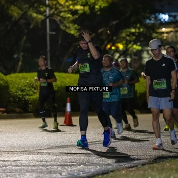 Runner Photo 5693149
