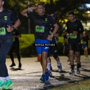 Runner Photo 5693237