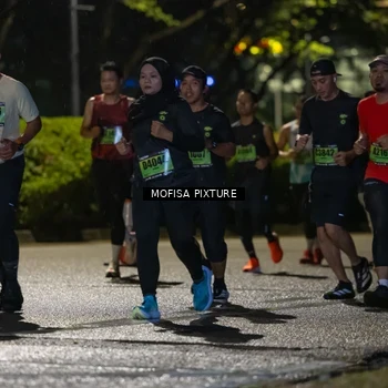 Runner Photo 5693247