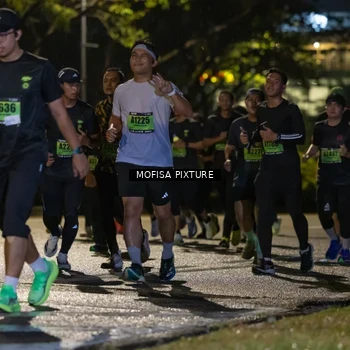 Runner Photo 5693353