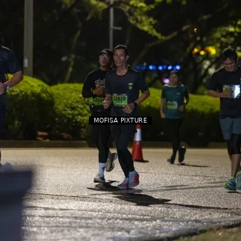 Runner Photo 5693410