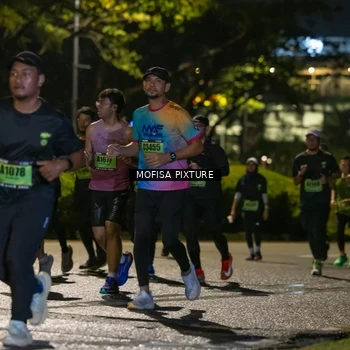 Runner Photo 5693423