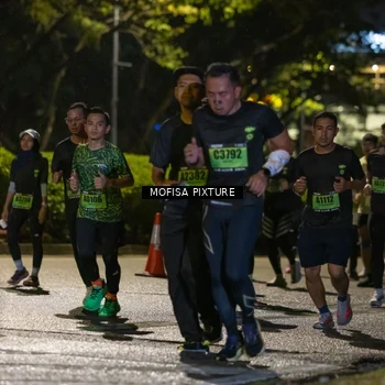 Runner Photo 5693430