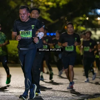 Runner Photo 5693432