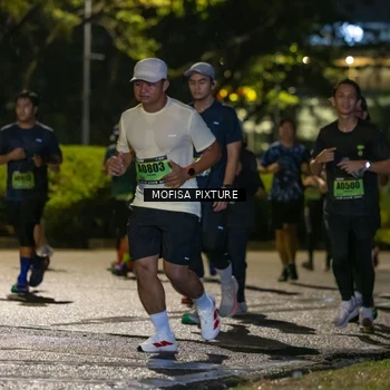 Runner Photo 5693452