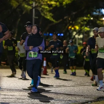 Runner Photo 5693455