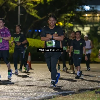 Runner Photo 5693672