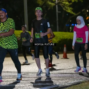 Runner Photo 5693783
