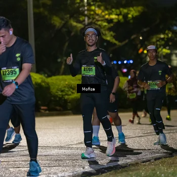 Runner Photo 5693792