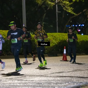 Runner Photo 5693793