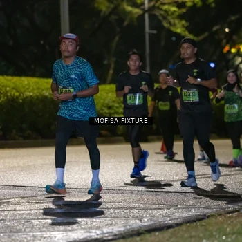 Runner Photo 5693846