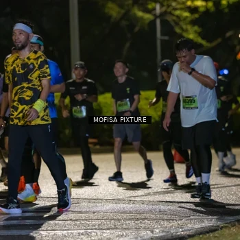 Runner Photo 5693854