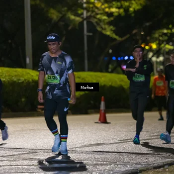 Runner Photo 5693877