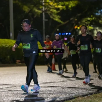 Runner Photo 5693885