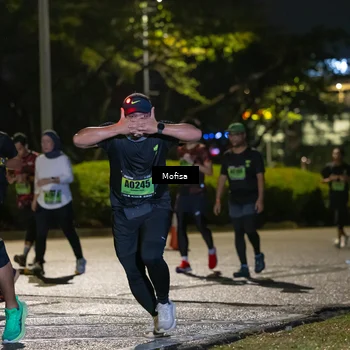 Runner Photo 5693945