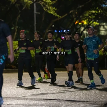 Runner Photo 5693980