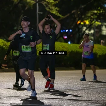 Runner Photo 5693999
