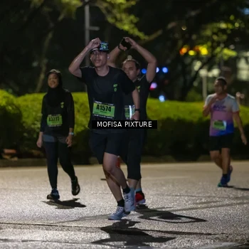 Runner Photo 5694003