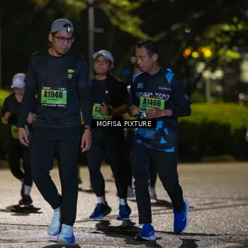 Runner Photo 5694043