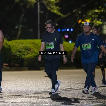 Runner Photo 5694046