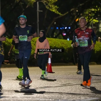 Runner Photo 5694125