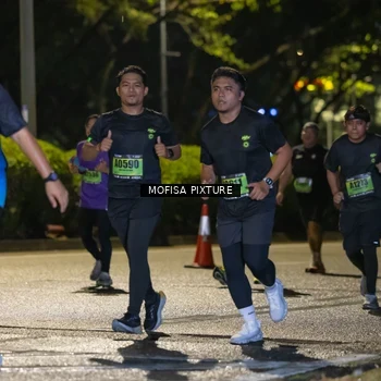 Runner Photo 5694197
