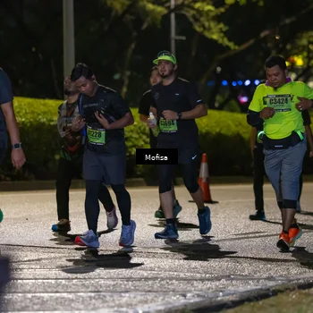 Runner Photo 5694372