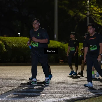 Runner Photo 5694453