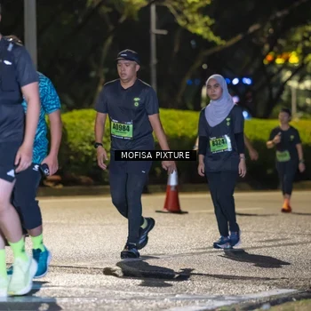 Runner Photo 5694561