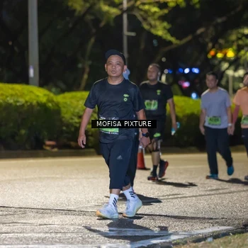 Runner Photo 5694593