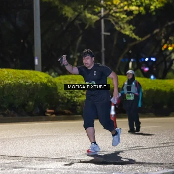 Runner Photo 5694611