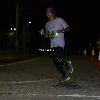 Runner Photo 5694765