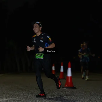 Runner Photo 5694788