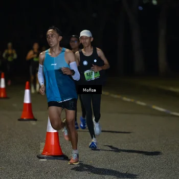 Runner Photo 5694898