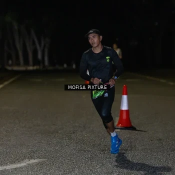 Runner Photo 5694975