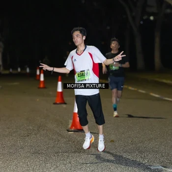 Runner Photo 5694988